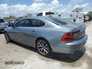 2019 Volvo S90 Momentum с VIN LVY102AKXKP082404, выставлен на аукционе Copart как лот 51883283 с пробегом 89 108 миль миль и . История ставок и продаж доступна на DreamBid. Изображение 2.