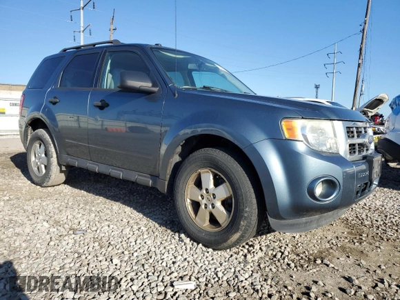 2011 Ford Escape XLT z VIN 1FMCU9DG4BKA85540, wystawiony jako Copart lot #50682125 z przebiegiem 183 747 mil mil oraz Czysty tytuł • Clean title. Historia ofert i sprzedaży dostępna na DreamBid. Obrazek 4.