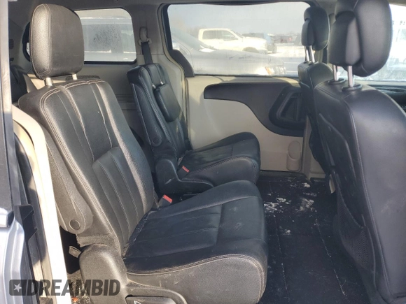 2016 Chrysler Town & Country Touring with VIN 2C4RC1BG4GR206680, listed as a Copart auction lot 89103775 with 203,769 mi miles and Clean Title. Bid and sale history available at carsss.com. Image 11.