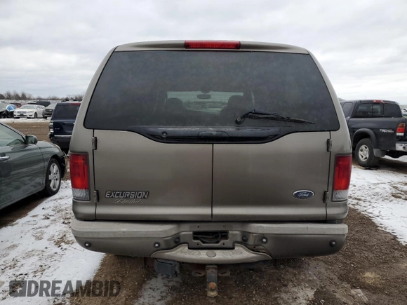 2003 Ford Excursion Limited z VIN 1FMNU43S53EA80400, wystawiony jako Copart lot #88481675 z przebiegiem 177 274 mil mil oraz Szkody całkowita. Historia ofert i sprzedaży dostępna na DreamBid. Obrazek 6.