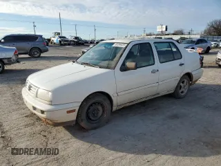 1998 Volkswagen Jetta z VIN 3VWVA81H4WM127083, wystawiony jako Copart lot #88396925 z przebiegiem 192 757 mil mil oraz Szkoda całkowita • Salvage title. Historia ofert i sprzedaży dostępna na DreamBid. Obrazek 1.