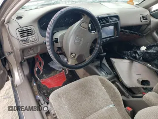 2000 Honda Civic LX with VIN 1HGEJ6679YL022276, listed as a Copart auction lot 71785084 with 174,324 mi miles and Salvage Title. Bid and sale history available at carsss.com. Image 8.