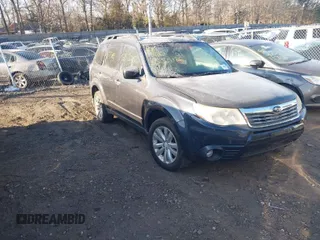 2011 Subaru Forester 2.5X Limited with VIN JF2SHAEC9BH744213, listed as a IAAI auction lot 41708181 with 999,999 mi miles. Bid and sale history available at carsss.com. Image 1.
