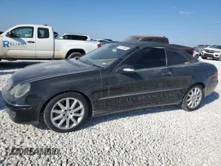 2007 Mercedes-Benz CLK-Class 3.5L with VIN WDBTK56F77T086012, listed as a Copart auction lot 77411994 with 130,644 mi miles and Clean Title. Bid and sale history available at carsss.com. Image 1.