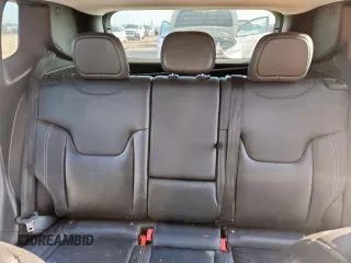 2018 Jeep Renegade Limited z VIN ZACCJADB1JPH47503, wystawiony jako Copart lot #60557265 z przebiegiem 91 226 mil mil oraz Czysty tytuł • Clean title. Historia ofert i sprzedaży dostępna na DreamBid. Obrazek 10.