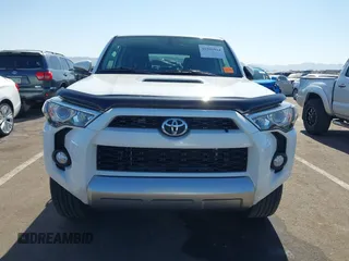 2018 Toyota 4Runner SR5 with VIN JTEBU5JR3J5597331, listed as a IAAI auction lot 41506914 with 86,011 mi miles. Bid and sale history available at carsss.com. Image 12.