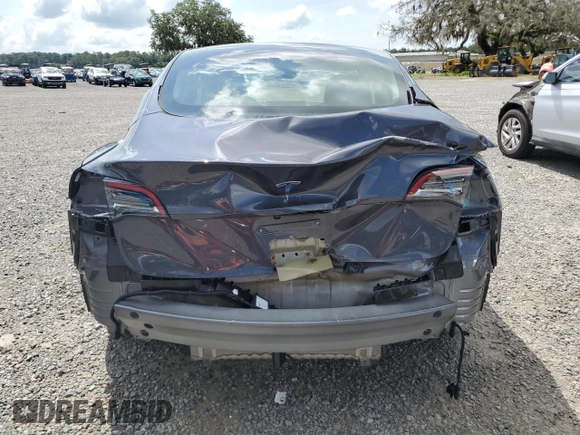 2023 Tesla Model 3 с VIN 5YJ3E1EA7PF672543, выставлен на аукционе Copart как лот 60965665 с пробегом 8 370 миль миль и Списание • Salvage title. История ставок и продаж доступна на DreamBid. Изображение 6.