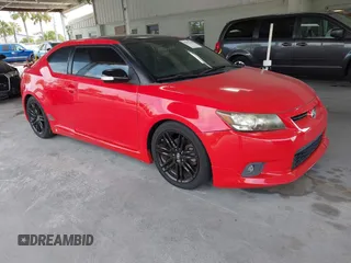 2013 Scion tC z VIN JTKJF5C7XD3048403, wystawiony jako IAAI lot #42377540 z przebiegiem 146 797 mil mil oraz . Historia ofert i sprzedaży dostępna na DreamBid. Obrazek 1.