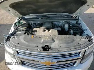 2017 Chevrolet Suburban Premier с VIN 1GNSKJKC5HR180770, выставлен на аукционе Copart как лот 60141345 с пробегом 149 724 миль миль и Списание • Salvage title. История ставок и продаж доступна на DreamBid. Изображение 14.