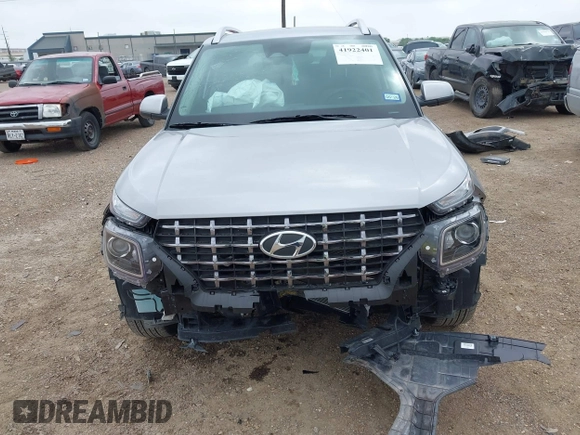 2024 Hyundai Venue SEL with VIN KMHRC8A3XRU311992, listed as a IAAI auction lot 41922401 with 12,904 mi miles and . Bid and sale history available at DreamBid. Image 13.