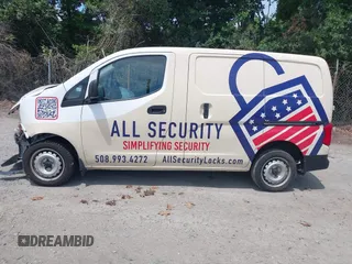 2018 Nissan NV200 S with VIN 3N6CM0KN2JK702290, listed as a IAAI auction lot 41306043 with Not provided miles and . Bid and sale history available at DreamBid. Image 14.
