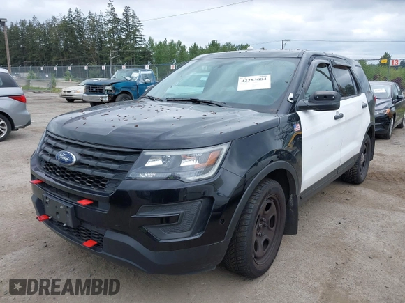 2017 Ford Police Interceptor Utility z VIN 1FM5K8AR9HGC26225, wystawiony jako IAAI lot #42283084 z przebiegiem Nie podano mil oraz . Historia ofert i sprzedaży dostępna na DreamBid. Obrazek 18.