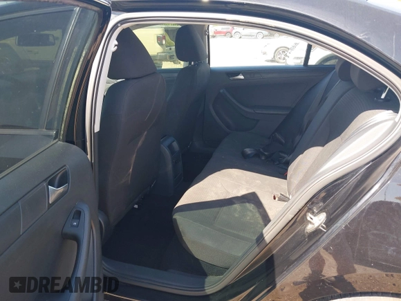 2016 Volkswagen Jetta Sedan 1.4T S w/Technology with VIN 3VW267AJ9GM205926, listed as a IAAI auction lot 42007360 with 142,018 mi miles. Bid and sale history available at carsss.com. Image 8.