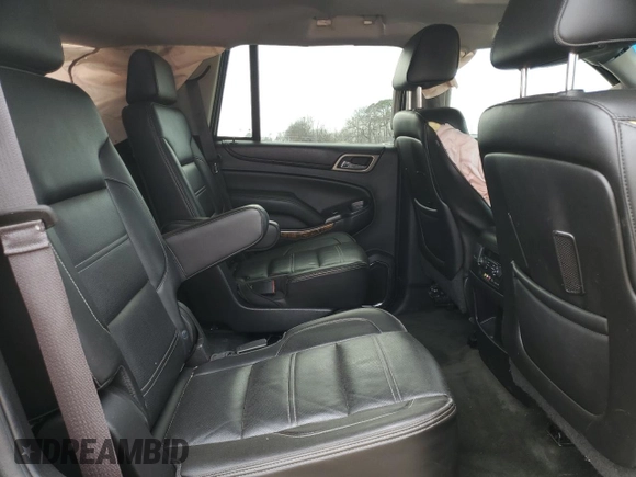 2015 GMC Yukon Denali with VIN 1GKS1CKJ2FR547342, listed as a Copart auction lot 45025075 with 189,942 mi miles and Salvage Title. Bid and sale history available at carsss.com. Image 12.
