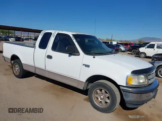 1998 Ford F-150 z VIN 1FTZX1726WKB46576, wystawiony jako IAAI lot #41881427 z przebiegiem 168 864 mil mil oraz . Historia ofert i sprzedaży dostępna na DreamBid. Obrazek 1.
