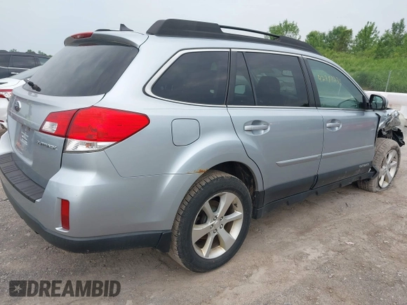 2013 Subaru Outback Limited с VIN 4S4BRCLC8D3288324, выставлен на аукционе IAAI как лот 42381236 с пробегом 142 224 миль миль и . История ставок и продаж доступна на DreamBid. Изображение 4.