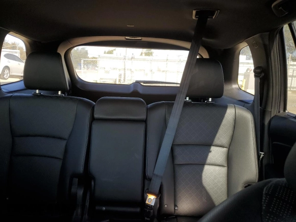 2019 Honda Passport EX-L with VIN 5FNYF7H58KB003906, listed as a Copart auction lot 46312795 with 59,417 mi miles and Salvage Title. Bid and sale history available at carsss.com. Image 10.