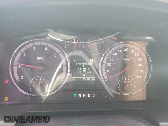 2011 Ram 1500 Big Horn z VIN 1D7RV1CT7BS672283, wystawiony jako Copart lot #55233455 z przebiegiem 158 827 mil mil oraz Szkoda całkowita • Salvage title. Historia ofert i sprzedaży dostępna na DreamBid. Obrazek 9.