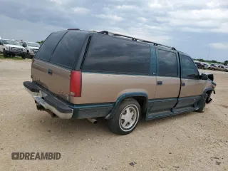 1995 GMC Suburban z VIN 1GKEC16K9SJ708907, wystawiony jako Copart lot #56415125 z przebiegiem 251 343 mil mil oraz Szkoda całkowita • Salvage title. Historia ofert i sprzedaży dostępna na DreamBid. Obrazek 3.