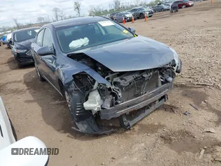 2011 Mazda Mazda6 i Sport with VIN 1YVHZ8BH4B5M19236, listed as a IAAI auction lot 42091308 with 137,042 mi miles. Bid and sale history available at carsss.com. Image 1.