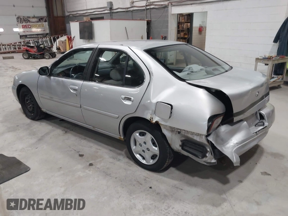 2001 Nissan Altima GXE with VIN 1N4DL01D71C241084, listed as a IAAI auction lot 41935585 with 136,114 mi miles. Bid and sale history available at carsss.com. Image 3.