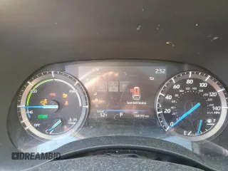 2021 Toyota Highlander Hybrid Limited with VIN 5TDXBRCH7MS048435, listed as a Copart auction lot 47585725 with 104,197 mi miles and Salvage title. Bid and sale history available at DreamBid. Image 9.