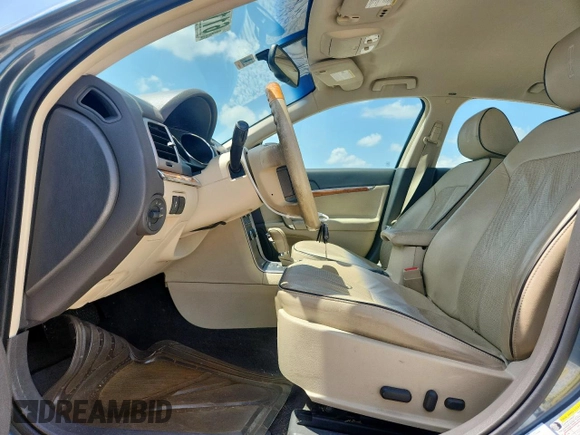 2011 Lincoln MKZ with VIN 3LNHL2GC0BR755007, listed as a Copart auction lot 61174325 with 103,107 mi miles and Salvage title. Bid and sale history available at DreamBid. Image 7.