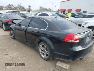 2008 Pontiac G8 with VIN 6G2ER577X8L132762, listed as a IAAI auction lot 41510878 with 105,354 mi miles. Bid and sale history available at carsss.com. Image 3.