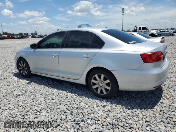 2014 Volkswagen Jetta S with VIN 3VW2K7AJ8EM221348, listed as a Copart auction lot 61557045 with 169,867 mi miles and Clean title. Bid and sale history available at DreamBid. Image 2.