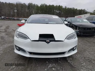 2020 Tesla Model S Long Range with VIN 5YJSA1E27LF370700, listed as a IAAI auction lot 41703463 with 26,024 mi miles and . Bid and sale history available at carsss.com. Image 12.