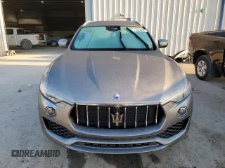 2017 Maserati Levante S with VIN ZN661YUA8HX237359, listed as a Copart auction lot 71961012 with 68,902 mi miles. Bid and sale history available at carsss.com. Image 5.