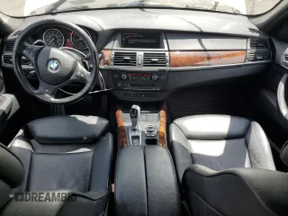 2013 BMW X5 xDrive50i with VIN 5UXZV8C58D0C14983, listed as a Copart auction lot 58820795 with 99,337 mi miles and Salvage title. Bid and sale history available at DreamBid. Image 8.