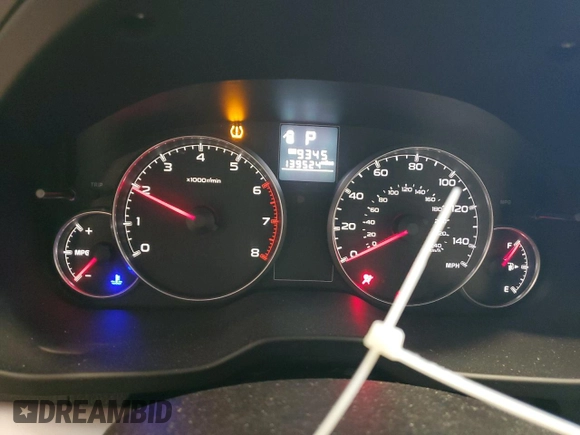 2014 Subaru Legacy Premium z VIN 4S3BMBC61E3018747, wystawiony jako Copart lot #55502445 z przebiegiem 139 524 mil mil oraz Szkoda całkowita • Salvage title. Historia ofert i sprzedaży dostępna na DreamBid. Obrazek 9.