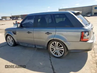 2011 Land Rover Range Rover Sport HSE Lux with VIN SALSK2D41BA712907, listed as a Copart auction lot 62935655 with 122,519 mi miles and Clean title. Bid and sale history available at DreamBid. Image 2.