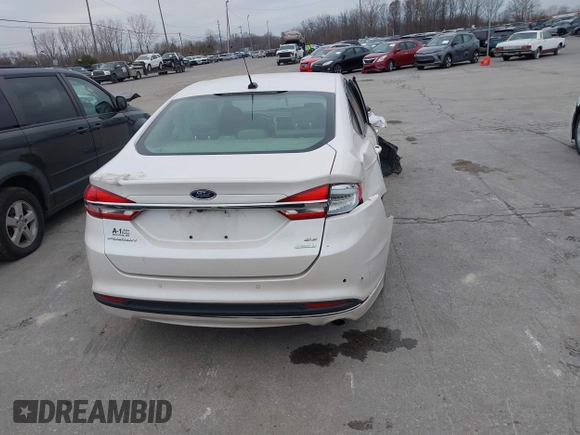 2017 Ford Fusion SE z VIN 3FA6P0HDXHR178108, wystawiony jako IAAI lot #41008773 z przebiegiem 96 598 mil mil oraz . Historia ofert i sprzedaży dostępna na DreamBid. Obrazek 16.