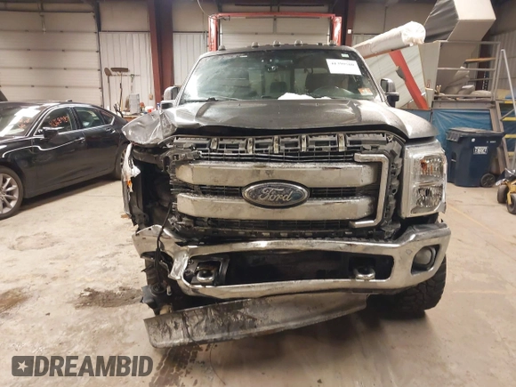 2015 Ford Super Duty F-250 SRW Lariat with VIN 1FT7W2B67FEA92133, listed as a IAAI auction lot 41399580 with 123,051 mi miles. Bid and sale history available at carsss.com. Image 12.