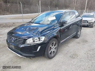 2015 Volvo XC60 T6 with VIN YV4902RK1F2731585, listed as a IAAI auction lot 41669105 with NaN miles. Bid and sale history available at carsss.com. Image 19.