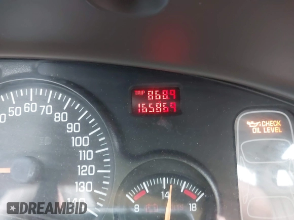 2001 Pontiac Bonneville SE z VIN 1G2HX54K814258899, wystawiony jako IAAI lot #42260783 z przebiegiem 165 869 mil mil oraz . Historia ofert i sprzedaży dostępna na DreamBid. Obrazek 15.