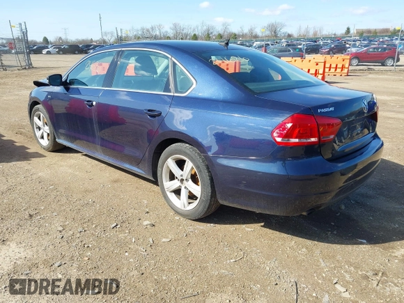 2015 Volkswagen Passat 1.8T Limited Edition with VIN 1VWAT7A33FC091945, listed as a IAAI auction lot 41930380 with 145,488 mi miles. Bid and sale history available at carsss.com. Image 3.
