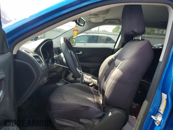 2019 Jeep Compass Sport z VIN 3C4NJCAB4KT699479, wystawiony jako Copart lot #57969445 z przebiegiem 97 621 mil mil oraz Szkoda całkowita • Salvage title. Historia ofert i sprzedaży dostępna na DreamBid. Obrazek 7.