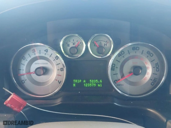 2010 Ford Edge Limited with VIN 2FMDK3KC3ABA72844, listed as a IAAI auction lot 41837503 with 123,579 mi miles. Bid and sale history available at carsss.com. Image 7.