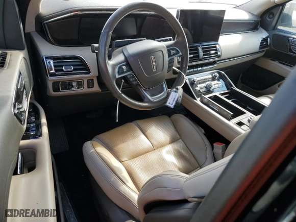 2022 Lincoln Navigator L Reserve with VIN 5LMJJ3KT3NEL05070, listed as a Copart auction lot 86024524 with 0 mi miles and Salvage Title. Bid and sale history available at carsss.com. Image 8.
