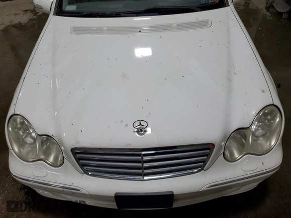 2006 Mercedes-Benz C 280 Luxury with VIN WDBRF92H66F783018, listed as a Copart auction lot 51749595 with 113,106 mi miles and Salvage title. Bid and sale history available at DreamBid. Image 11.