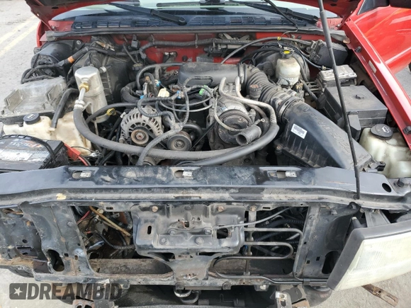 2002 GMC Sonoma SLS with VIN 1GTCT19W628201276, listed as a Copart auction lot 80494294 with 248,850 mi miles and Salvage Title. Bid and sale history available at carsss.com. Image 13.