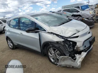 2023 Chevrolet Bolt EV 1LT z VIN 1G1FW6S05P4176773, wystawiony jako Copart lot #56796915 z przebiegiem 24 757 mil mil oraz Szkoda całkowita • Salvage title. Historia ofert i sprzedaży dostępna na DreamBid. Obrazek 4.