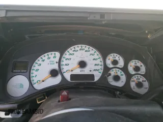 2002 Chevrolet Avalanche with VIN 3GNEK13T12G297202, listed as a Copart auction lot 73373934 with Not Provided miles and Salvage Title. Bid and sale history available at carsss.com. Image 9.