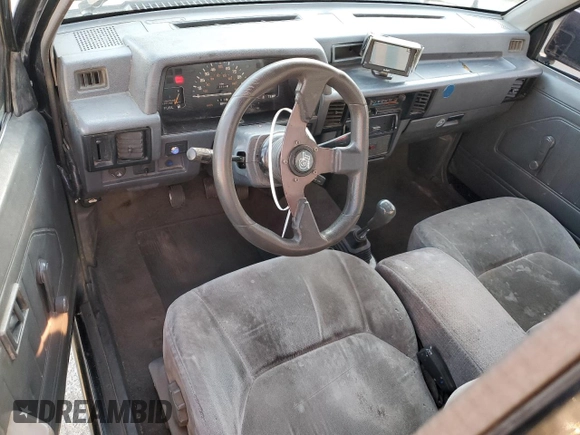 1994 Mitsubishi Mighty Max z VIN JA7LS21G6RP012556, wystawiony jako Copart lot #44242825 z przebiegiem 213 338 mil mil oraz Szkoda całkowita • Salvage title. Historia ofert i sprzedaży dostępna na DreamBid. Obrazek 8.