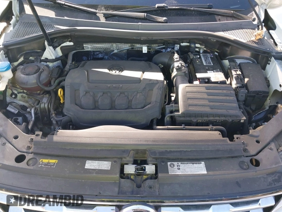 2020 Volkswagen Tiguan SE z VIN 3VV3B7AX8LM120160, wystawiony jako IAAI lot #42316791 z przebiegiem 38 702 mil mil oraz . Historia ofert i sprzedaży dostępna na DreamBid. Obrazek 10.