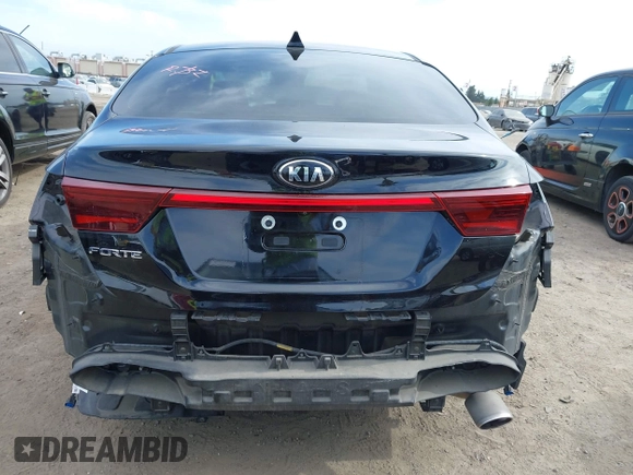 2019 Kia Forte LXS with VIN 3KPF24AD0KE109792, listed as a IAAI auction lot 42242300 with 57,680 mi miles and . Bid and sale history available at DreamBid. Image 17.