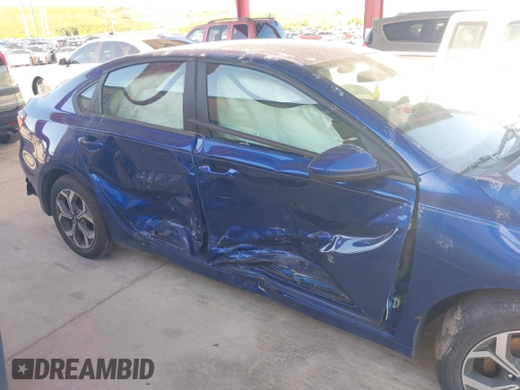 2019 Kia Forte LXS with VIN 3KPF24AD2KE020256, listed as a IAAI auction lot 39141379 with 80,878 mi miles and . Bid and sale history available at DreamBid. Image 6.